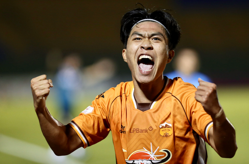 sao-dt-viet-nam-doi-mat-nguy-co-bo-lo-tran-dau-quan-trong-gap-malaysia